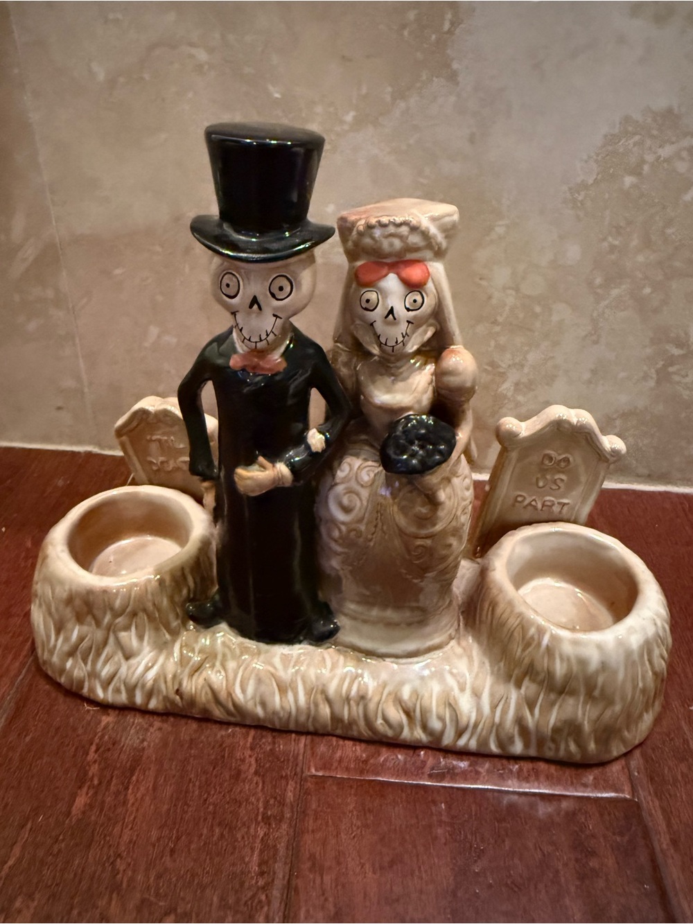Yankee Candle Boney Bunch Wedding Double Tealight Holder Til death do us part.